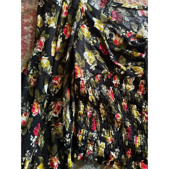 Womens Urban Outfitters Floral Crop Top Smocked Long Sleeve Size Small - Picture 5 of 5